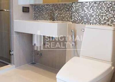 For RENT : Rhythm Sukhumvit 44/1 / 1 Bedroom / 1 Bathrooms / 61 sqm / 55000 THB [3327041]