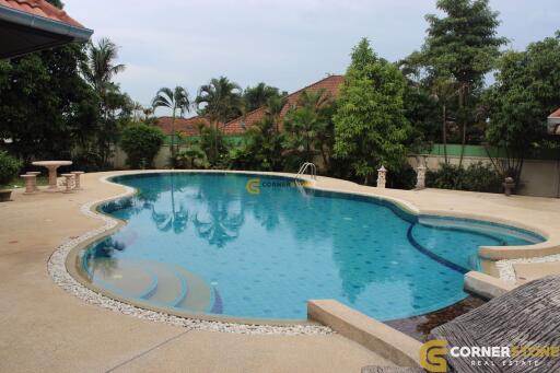 4 bedroom Private Pool Villa in Takien Tia East Pattaya