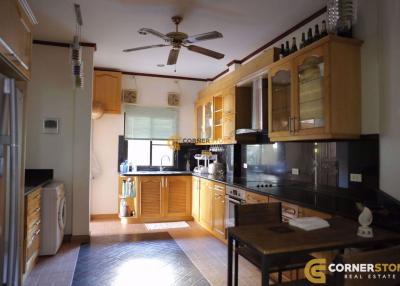 3 bedroom House in Dhewee Park Bang Saray
