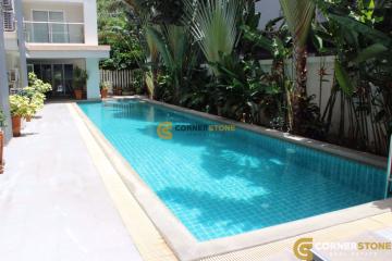 2 bedroom Condo in The Place Pratumnak Pratumnak