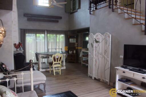 2 bedroom House in Silk Road East Pattaya