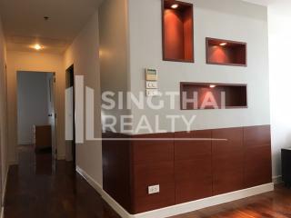 For RENT : Baan Siri 24 / 2 Bedroom / 2 Bathrooms / 100 sqm / 60000 THB [3895847]