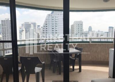 For RENT : Las Colinas / 2 Bedroom / 3 Bathrooms / 143 sqm / 55000 THB [4071437]