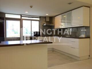 For RENT : Royal Castle / 3 Bedroom / 3 Bathrooms / 201 sqm / 55000 THB [4320314]