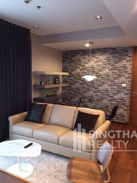 For RENT : Ashton Morph 38 / 2 Bedroom / 2 Bathrooms / 72 sqm / 55000 THB [4939784]