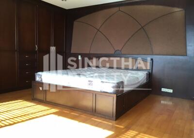 For RENT : President Park Sukhumvit 24 / 3 Bedroom / 3 Bathrooms / 224 sqm / 55000 THB [5011037]