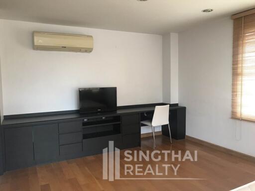 For RENT : The Rise Sukhumvit 39 / 2 Bedroom / 2 Bathrooms / 102 sqm / 55000 THB [5180345]