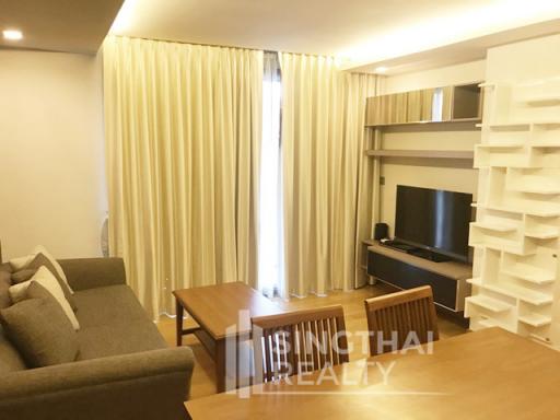 For RENT : Via Botani / 2 Bedroom / 2 Bathrooms / 76 sqm / 55000 THB [5583797]