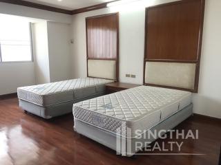 For RENT : D.S. Tower 1 Sukhumvit 33 / 3 Bedroom / 2 Bathrooms / 201 sqm / 55000 THB [5844383]