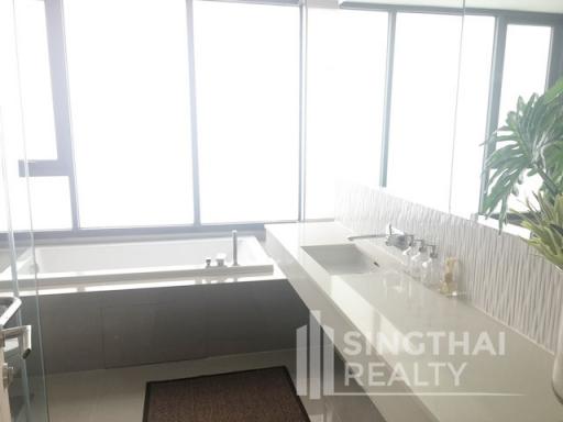 For RENT : Rhythm Sukhumvit 42 / 2 Bedroom / 2 Bathrooms / 79 sqm / 55000 THB [5842868]