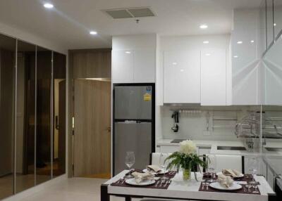 For RENT : Noble Ploenchit / 1 Bedroom / 1 Bathrooms / 57 sqm / 55000 THB [6226931]