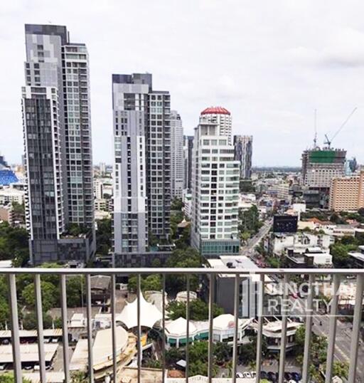 For RENT : HQ by Sansiri / 1 Bedroom / 1 Bathrooms / 45 sqm / 55000 THB [6466758]