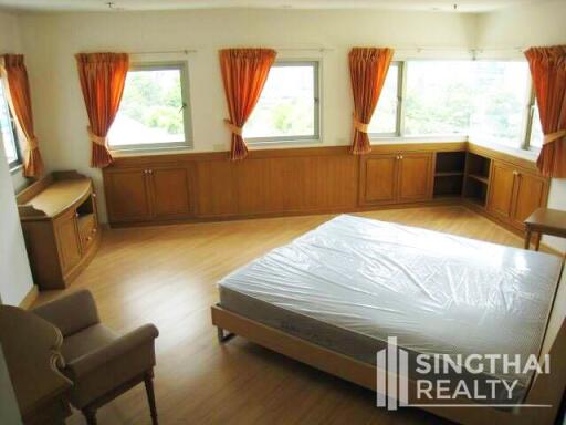 For RENT : P.W.T Mansion / 2 Bedroom / 3 Bathrooms / 166 sqm / 55000 THB [7171516]