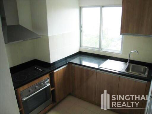For RENT : P.W.T Mansion / 2 Bedroom / 3 Bathrooms / 166 sqm / 55000 THB [7171516]