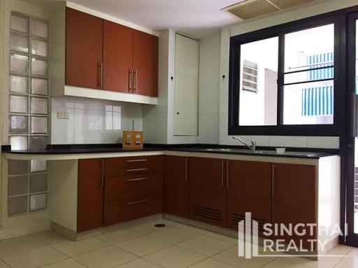 For RENT : Neo Aree Apartment / 3 Bedroom / 3 Bathrooms / 251 sqm / 55000 THB [7171650]