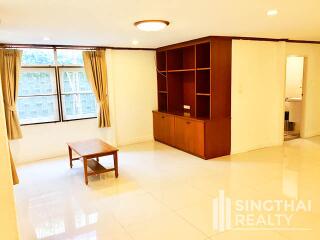 For RENT : House Thonglor / 3 Bedroom / 2 Bathrooms / 401 sqm / 55000 THB [7312089]