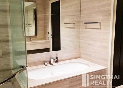 For RENT : The Diplomat 39 / 1 Bedroom / 1 Bathrooms / 55 sqm / 55000 THB [7320246]