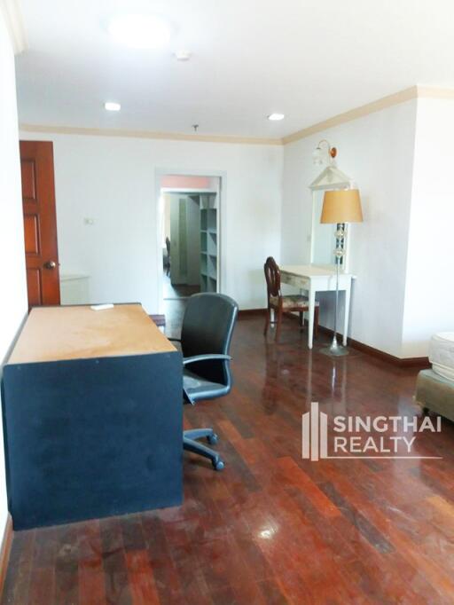 For RENT : Fifty Fifth Tower / 3 Bedroom / 3 Bathrooms / 224 sqm / 55000 THB [7472786]