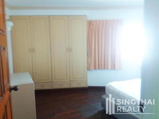 For RENT : Fifty Fifth Tower / 3 Bedroom / 3 Bathrooms / 224 sqm / 55000 THB [7472786]