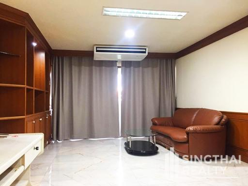 For RENT : Ruamjai Heights / 3 Bedroom / 3 Bathrooms / 212 sqm / 55000 THB [7511749]