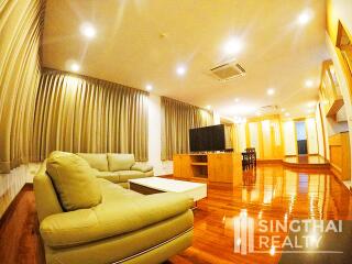 For RENT : Acadamia Grand Tower / 3 Bedroom / 2 Bathrooms / 205 sqm / 55000 THB [7644489]