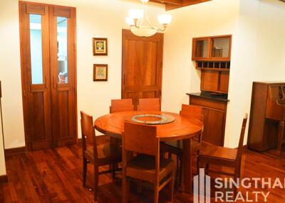 For RENT : Grand Langsuan / 2 Bedroom / 3 Bathrooms / 171 sqm / 55000 THB [7994916]