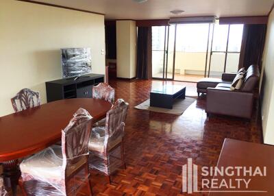 For RENT : Tongtip Mansion / 3 Bedroom / 3 Bathrooms / 251 sqm / 55000 THB [8099232]