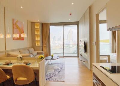 For RENT : Magnolias Waterfront Residences / 1 Bedroom / 1 Bathrooms / 61 sqm / 55000 THB [9111380]