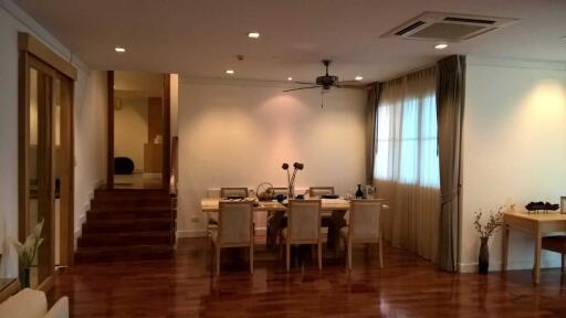 For RENT : GM Height / 3 Bedroom / 3 Bathrooms / 180 sqm / 55000 THB [9307797]