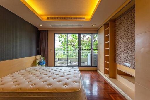 For RENT : Supreme Ville / 3 Bedroom / 2 Bathrooms / 143 sqm / 55000 THB [9792345]