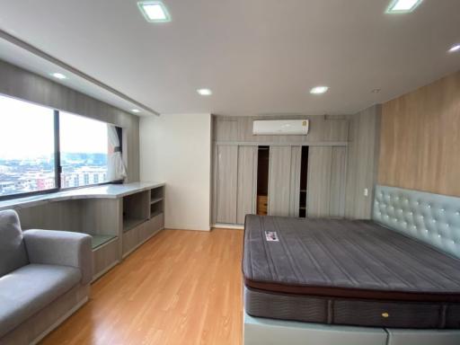 For RENT : President Park Sukhumvit 24 / 3 Bedroom / 3 Bathrooms / 223 sqm / 55000 THB [9793686]