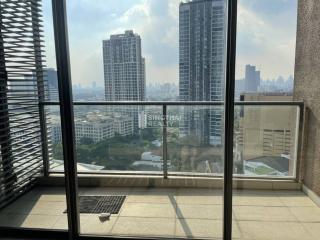 For RENT : The Lofts Ekkamai / 2 Bedroom / 2 Bathrooms / 74 sqm / 48000 THB [9802897]