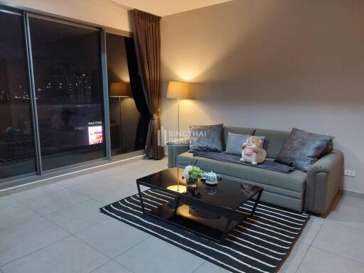 For RENT : The Lofts Ekkamai / 2 Bedroom / 2 Bathrooms / 74 sqm / 48000 THB [9802897]