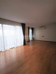 For RENT : Von Napa Sukhumvit 38 / 2 Bedroom / 2 Bathrooms / 105 sqm / 55000 THB [9831403]