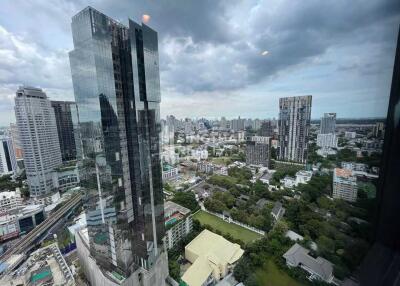 For RENT : The ESSE Sukhumvit 36 / 1 Bedroom / 1 Bathrooms / 43 sqm / 55000 THB [9987301]