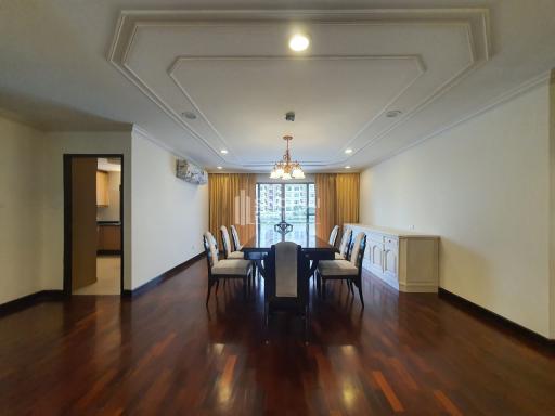 For RENT : Regent on the Park 1 / 3 Bedroom / 3 Bathrooms / 250 sqm / 55000 THB [R10050]