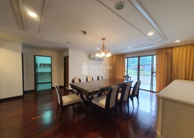 For RENT : Regent on the Park 1 / 3 Bedroom / 3 Bathrooms / 250 sqm / 55000 THB [R10050]