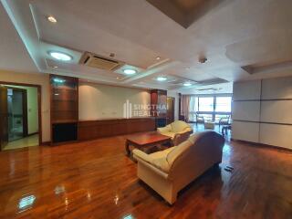 For RENT : President Park Sukhumvit 24 / 3 Bedroom / 3 Bathrooms / 260 sqm / 55000 THB [R10064]