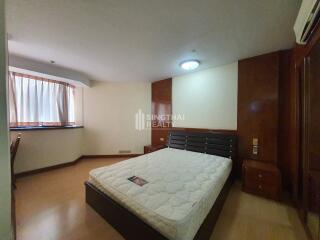 For RENT : President Park Sukhumvit 24 / 3 Bedroom / 3 Bathrooms / 260 sqm / 55000 THB [R10064]