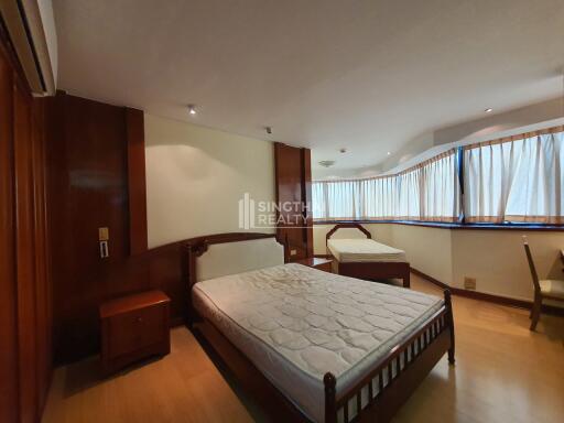 For RENT : President Park Sukhumvit 24 / 3 Bedroom / 3 Bathrooms / 260 sqm / 55000 THB [R10064]