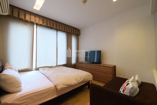 For RENT : Siri at Sukhumvit / 2 Bedroom / 2 Bathrooms / 68 sqm / 55000 THB [R10380]