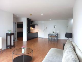 For RENT : The Capital Sukhumvit 30/1 / 2 Bedroom / 2 Bathrooms / 140 sqm / 55000 THB [R10813]