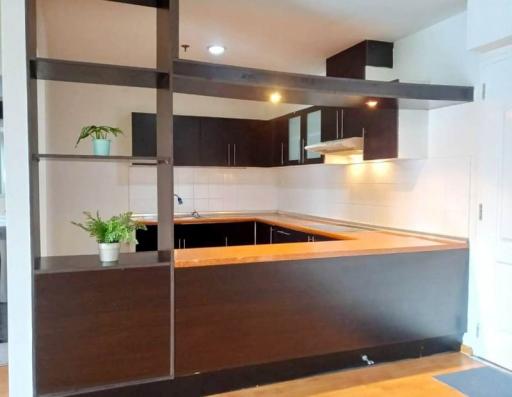 For RENT : The Capital Sukhumvit 30/1 / 2 Bedroom / 2 Bathrooms / 140 sqm / 55000 THB [R10813]