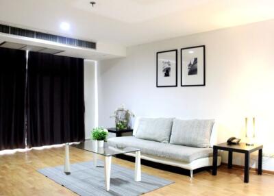 For RENT : The Capital Sukhumvit 30/1 / 2 Bedroom / 3 Bathrooms / 140 sqm / 55000 THB [R11368]