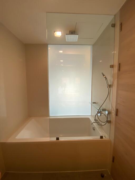 For RENT : Ashton Morph 38 / 2 Bedroom / 2 Bathrooms / 72 sqm / 56500 THB [9710482]