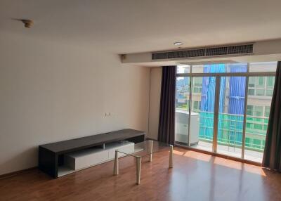 For RENT : The Capital Sukhumvit 30/1 / 2 Bedroom / 2 Bathrooms / 140 sqm / 57000 THB [R10623]