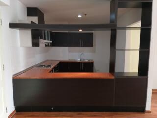 For RENT : The Capital Sukhumvit 30/1 / 2 Bedroom / 2 Bathrooms / 140 sqm / 57000 THB [R10623]