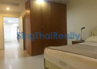 For RENT : Royal Castle / 3 Bedroom / 3 Bathrooms / 161 sqm / 58000 THB [3093074]