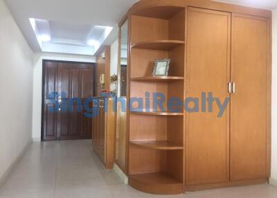 For RENT : Royal Castle / 3 Bedroom / 3 Bathrooms / 161 sqm / 58000 THB [3093074]