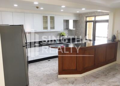 For RENT : Royal Castle / 3 Bedroom / 3 Bathrooms / 188 sqm / 58000 THB [3696446]